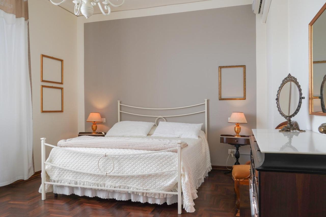 La Casa Di Agnese - Appartamenti A San Gimignano Buitenkant foto