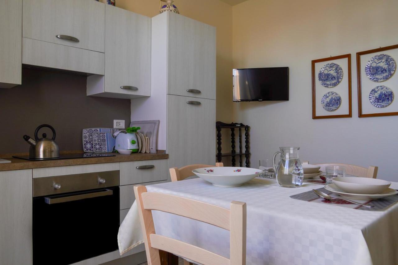 La Casa Di Agnese - Appartamenti A San Gimignano Buitenkant foto